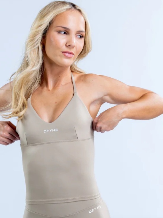 Dfyne Other - DFYNE Hannah Pearson Halter Neck Longline Top OAT SMALL NWT